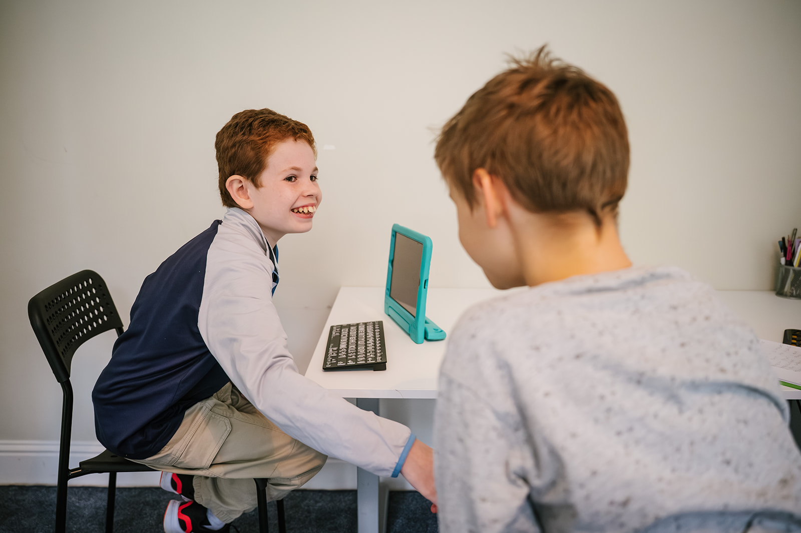 Young spellers together during a Spelling Alliance of Ireland session.